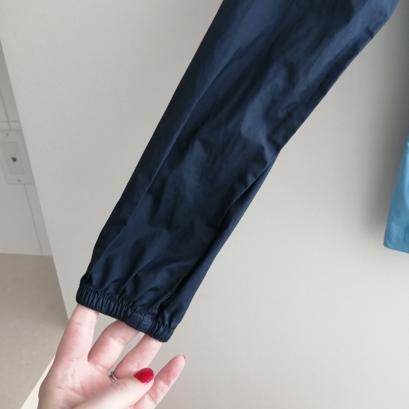 Patagonia Light Hooded Windbreaker Jacket Boy's Size XXL (Fits Woman's S/M) - Picture 8 of 16